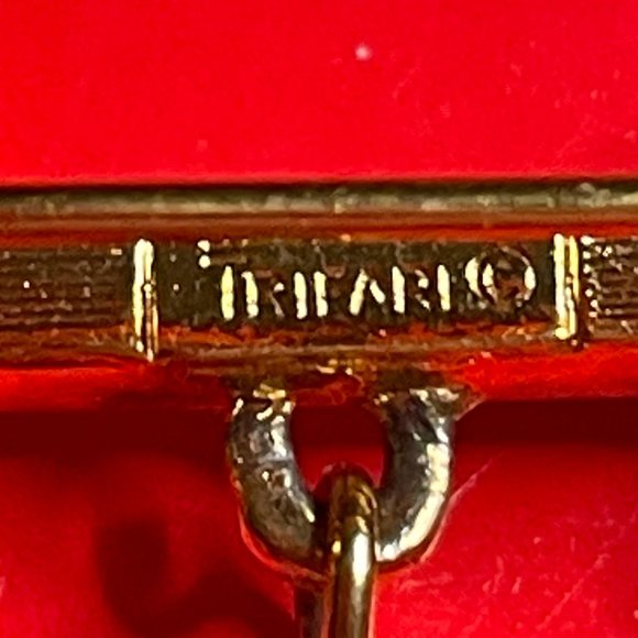 VTG Trifari Sail Boat Pin (Gold Tone) - Picture 8 of 8